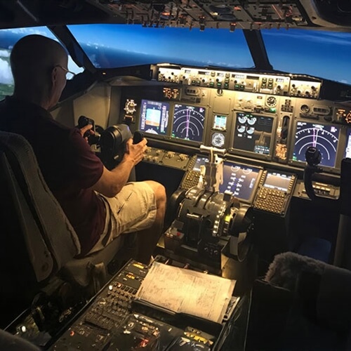 737 Flight Simulator Brighton Airport